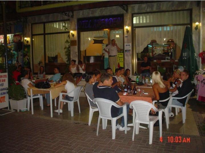 Akerdem Hotel Kusadası Exterior foto